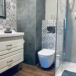 Karkonoska - Klimatyczne I Studia Z Aneksami Kuchennymi - Sniadania Sauna Grota Solna Silownia Parking Wi-fi W Cenie Bed & Breakfast Karpacz