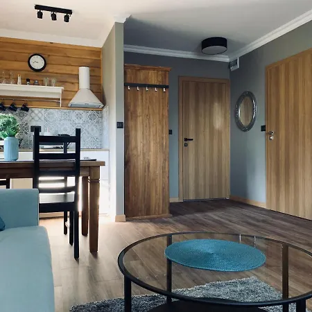 Bed & Breakfast Karkonoska - Klimatyczne I Studia Z Aneksami Kuchennymi - Sniadania Sauna Grota Solna Silownia Parking Wi-fi W Cenie Karpacz