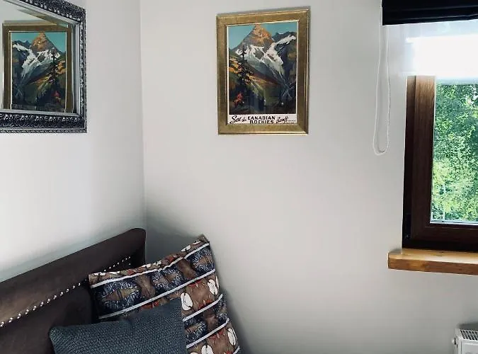 Karkonoska - Klimatyczne I Studia Z Aneksami Kuchennymi - Sniadania Sauna Grota Solna Silownia Parking Wi-fi W Cenie Bed & Breakfast