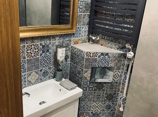 Karkonoska - Klimatyczne I Studia Z Aneksami Kuchennymi - Sniadania Sauna Grota Solna Silownia Parking Wi-fi W Cenie