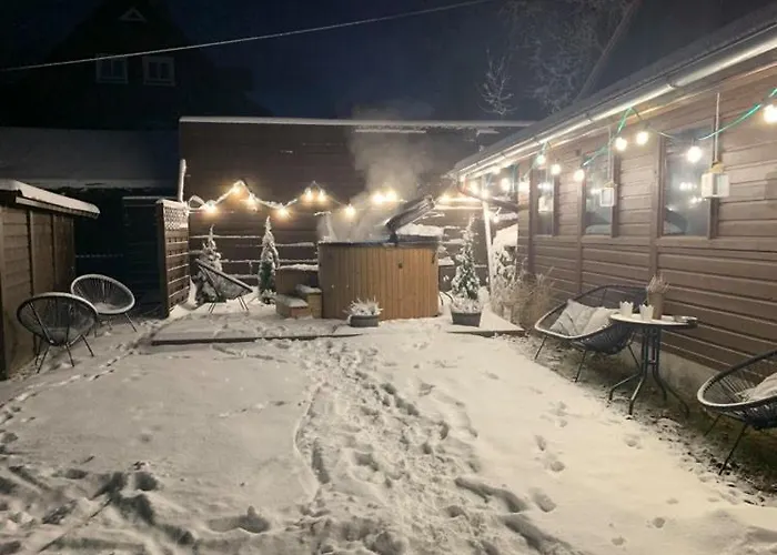 Karkonoska - Klimatyczne I Studia Z Aneksami Kuchennymi - Sniadania Sauna Grota Solna Silownia Parking Wi-fi W Cenie Bed & Breakfast Karpacz