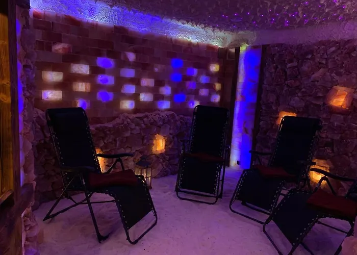 Karkonoska - Klimatyczne I Studia Z Aneksami Kuchennymi - Sniadania Sauna Grota Solna Silownia Parking Wi-fi W Cenie