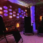 Karkonoska - Klimatyczne I Studia Z Aneksami Kuchennymi - Sniadania Sauna Grota Solna Silownia Parking Wi-fi W Cenie 3* Karpacz