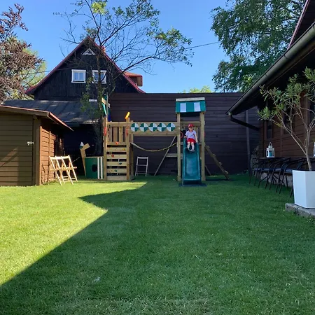 Karkonoska - Klimatyczne I Studia Z Aneksami Kuchennymi - Sniadania Sauna Grota Solna Silownia Parking Wi-fi W Cenie 住宿加早餐酒店 4*