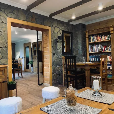 Karkonoska - Klimatyczne I Studia Z Aneksami Kuchennymi - Sniadania Sauna Grota Solna Silownia Parking Wi-fi W Cenie 卡尔帕奇