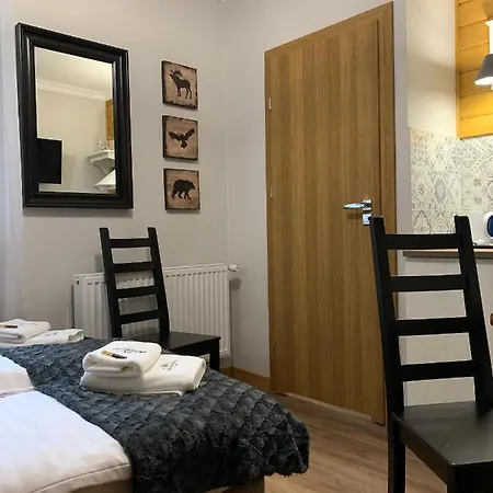住宿加早餐酒店 Karkonoska - Klimatyczne I Studia Z Aneksami Kuchennymi - Sniadania Sauna Grota Solna Silownia Parking Wi-fi W Cenie