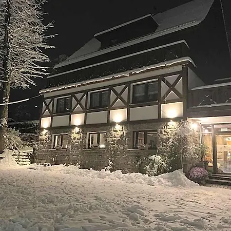 Karkonoska - Klimatyczne I Studia Z Aneksami Kuchennymi - Sniadania Sauna Grota Solna Silownia Parking Wi-fi W Cenie
