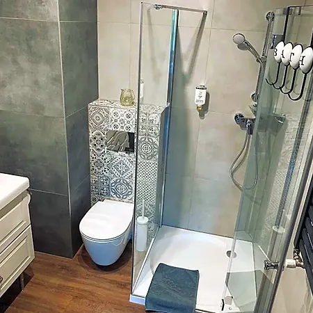 Karkonoska - Klimatyczne I Studia Z Aneksami Kuchennymi - Sniadania Sauna Grota Solna Silownia Parking Wi-fi W Cenie Bed & Breakfast Karpacz