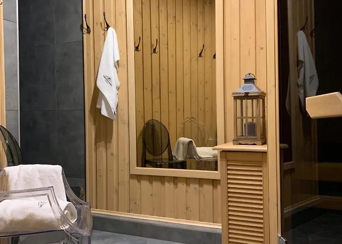 Karkonoska - Klimatyczne I Studia Z Aneksami Kuchennymi - Sniadania Sauna Grota Solna Silownia Parking Wi-fi W Cenie 4*