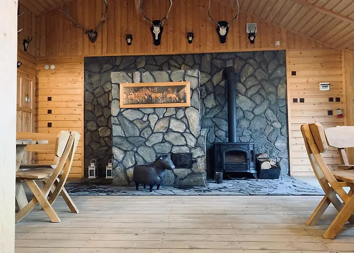 住宿加早餐酒店 Karkonoska - Klimatyczne I Studia Z Aneksami Kuchennymi - Sniadania Sauna Grota Solna Silownia Parking Wi-fi W Cenie 4*