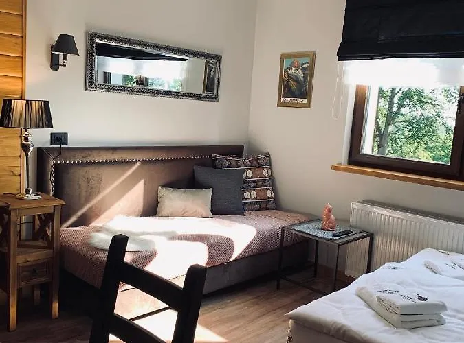 Karkonoska - Klimatyczne I Studia Z Aneksami Kuchennymi - Sniadania Sauna Grota Solna Silownia Parking Wi-fi W Cenie 住宿加早餐酒店 卡尔帕奇